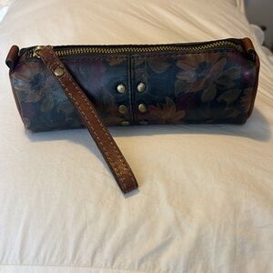 Patricia Nash - like new